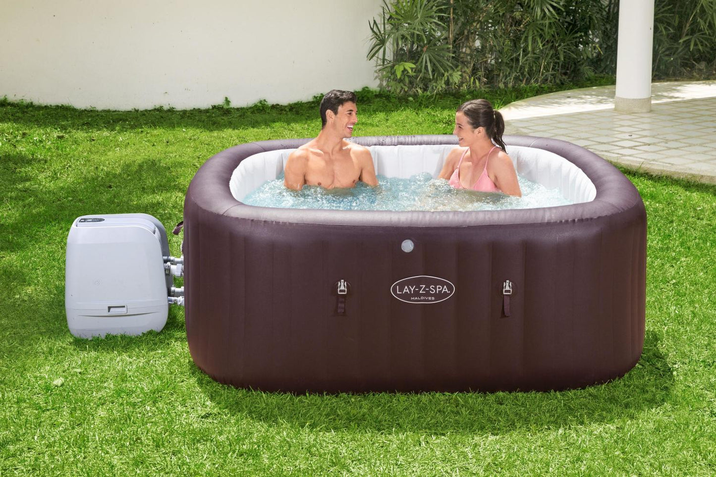 Bestway Lay-Z-Spa 79' X 79' X 31.5'/2.01M X 2.01M X 80Cm Maldives Hydrojet Pro